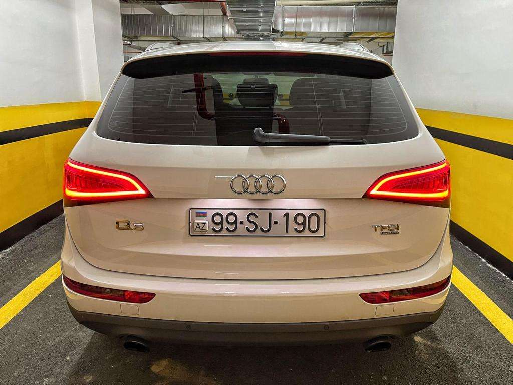 Audi Q5, 2014 il, 2.0 L, 159 000 km