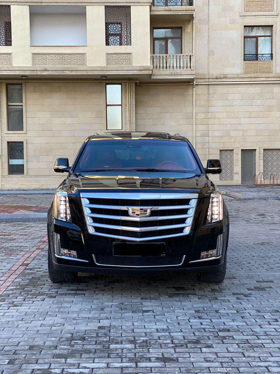 Cadillac Escalade, 2015 il, 6.2 L, 60 000 km