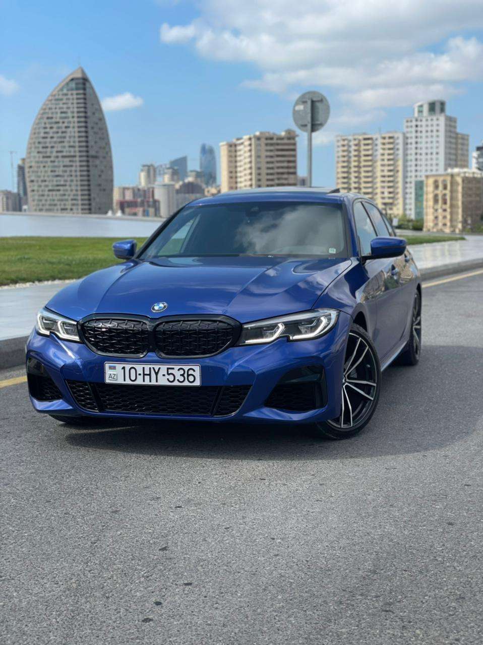 BMW 330, 2019 il, 2.0 L, 9 500 km