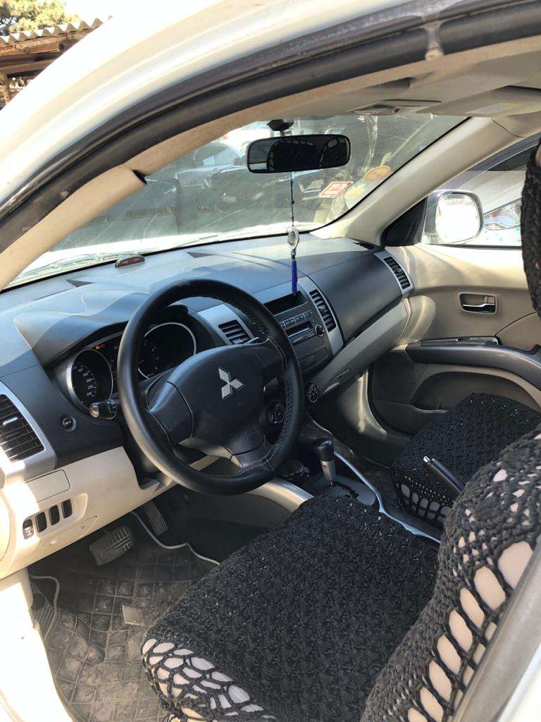Mitsubishi Outlander, 2010 il, 2.4 L, 170 000 km