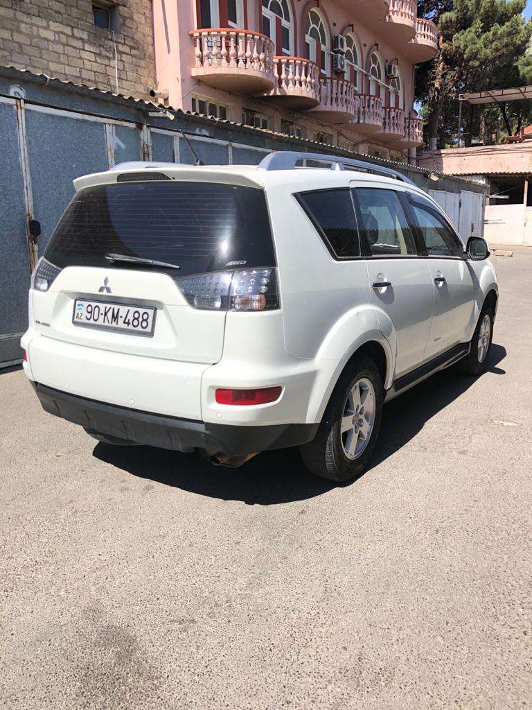 Mitsubishi Outlander, 2010 il, 2.4 L, 170 000 km