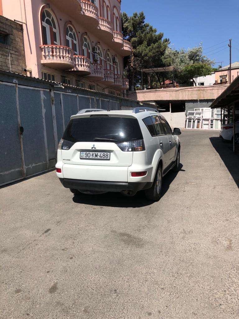 Mitsubishi Outlander, 2010 il, 2.4 L, 170 000 km