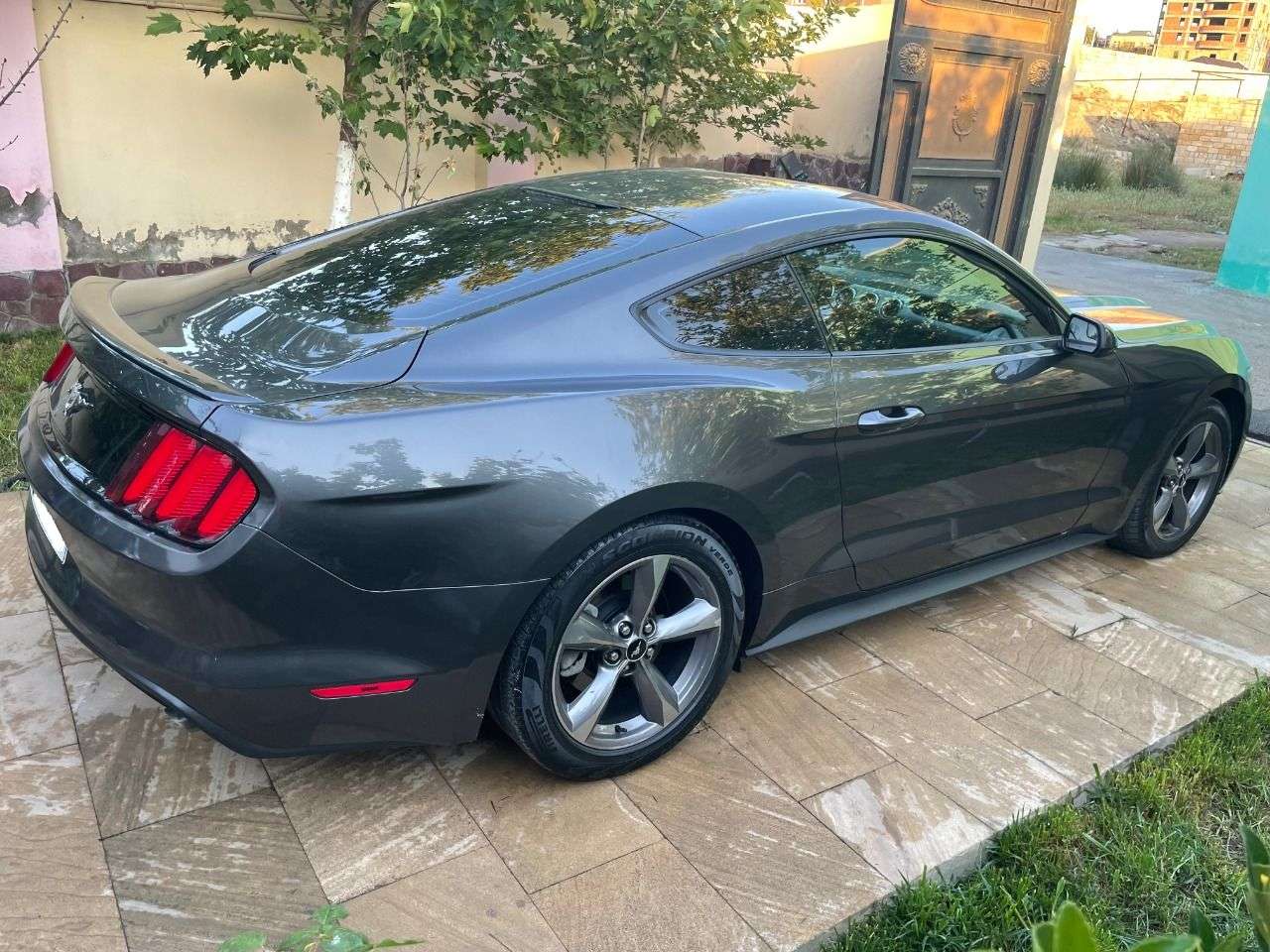 Ford Mustang, 2015 il, 2.3 L, 58 900 km