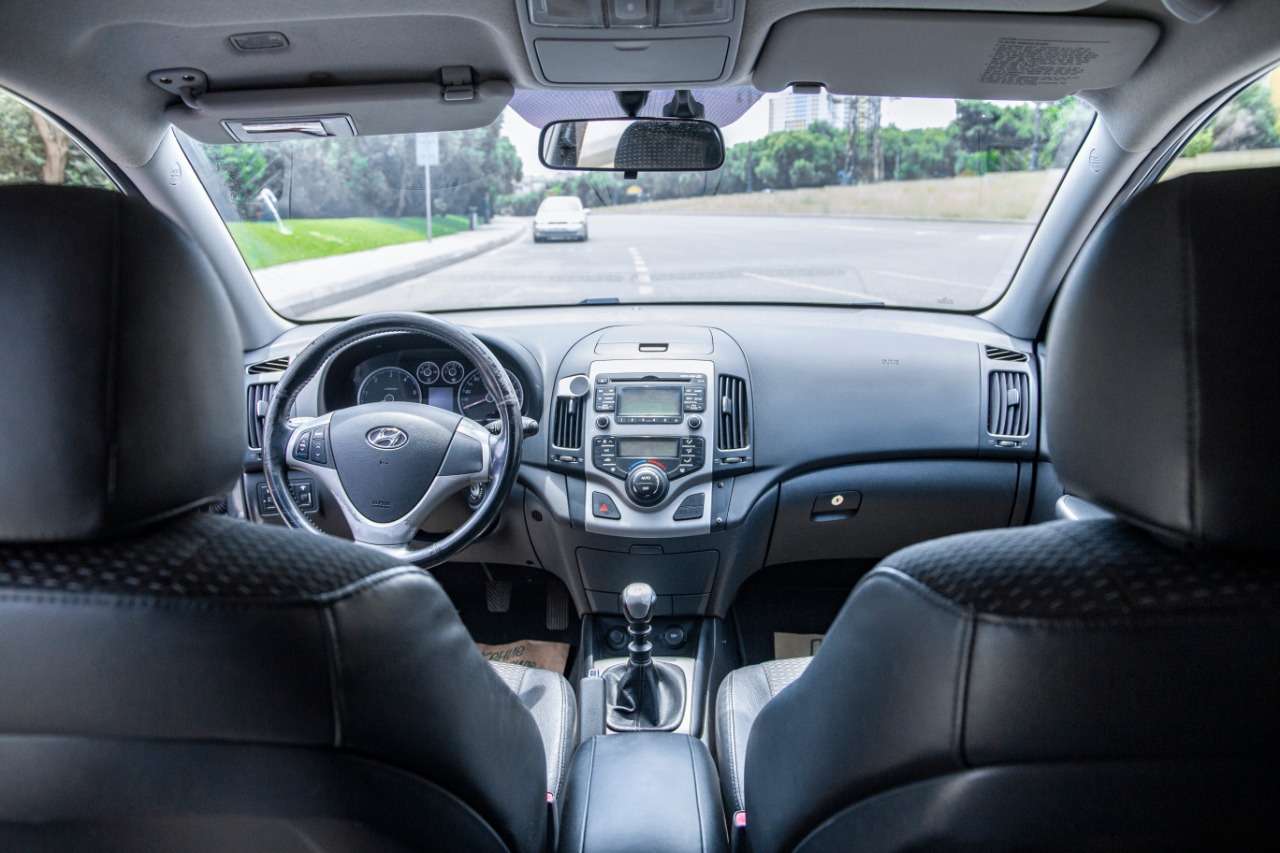 Hyundai i30, 2008 il, 1.6 L, 220 800 km