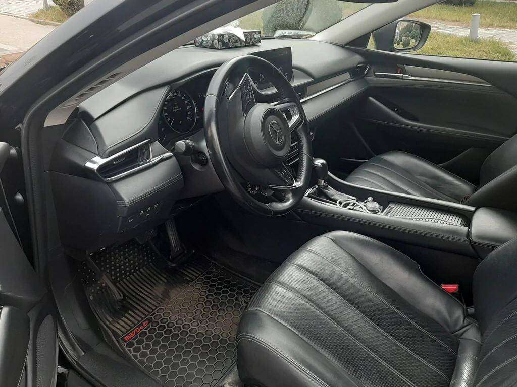 Mazda 6, 2018 il, 2.5 L, 100 000 km