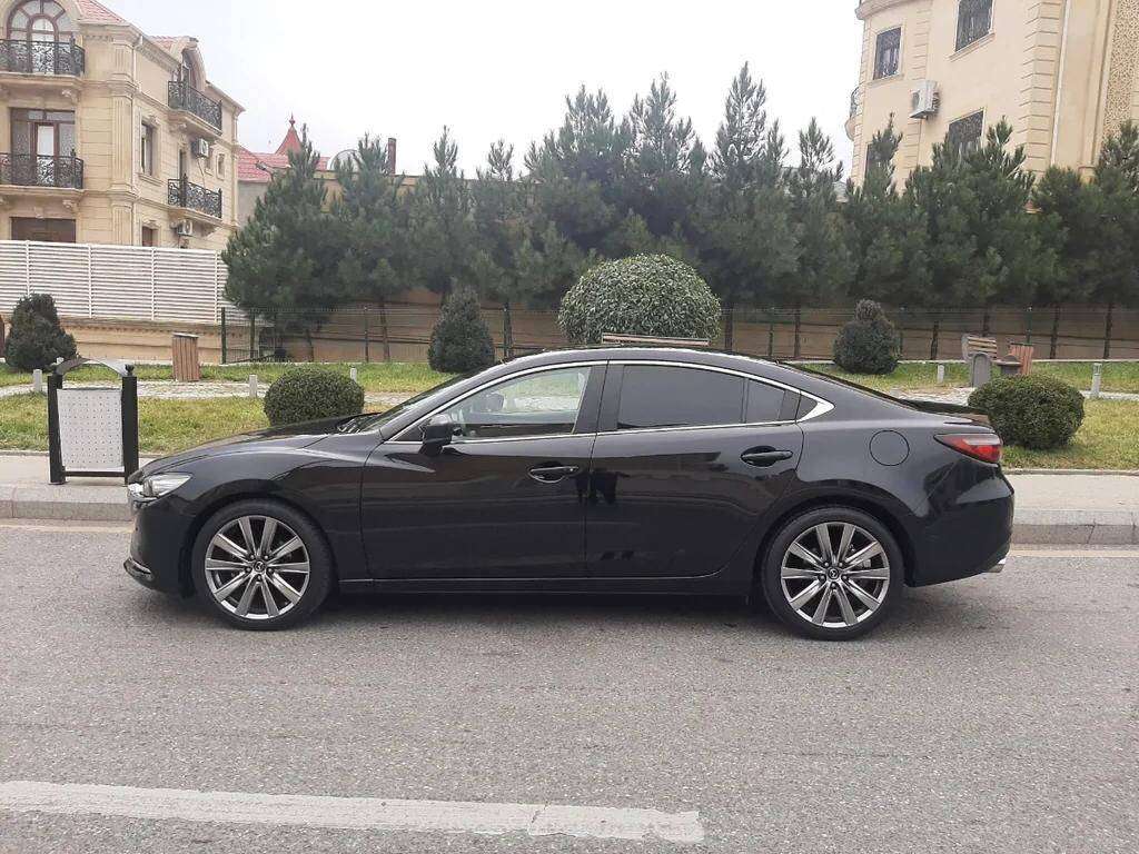 Mazda 6, 2018 il, 2.5 L, 100 000 km