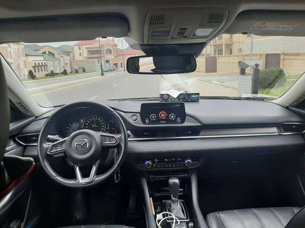 Mazda 6, 2018 il, 2.5 L, 100 000 km