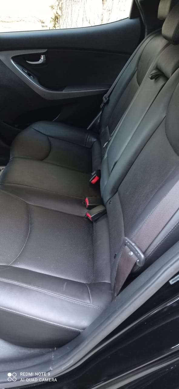 Hyundai Elantra, 2014 il, 1.8 L, 109 000 km