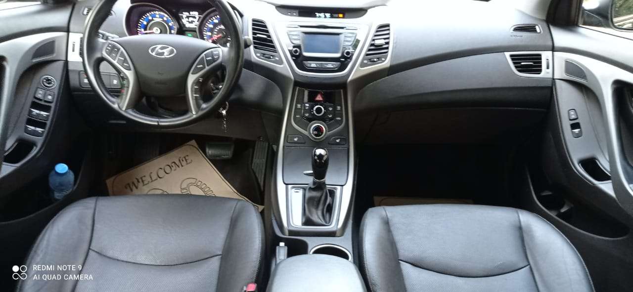 Hyundai Elantra, 2014 il, 1.8 L, 109 000 km
