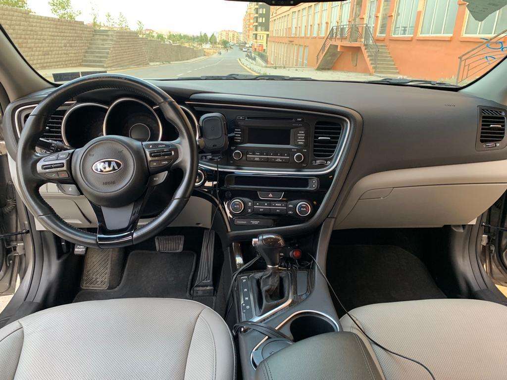 Kia Optima, 2014 il, 2.4 L, 70 000 km
