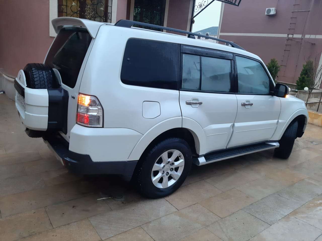 Mitsubishi Pajero, 2008 il, 3.0 L, 215 000 km
