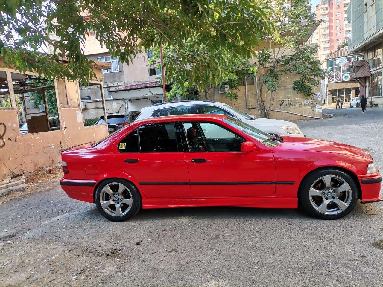 BMW 114, 1992 il, 2.0 L, 223 000 km