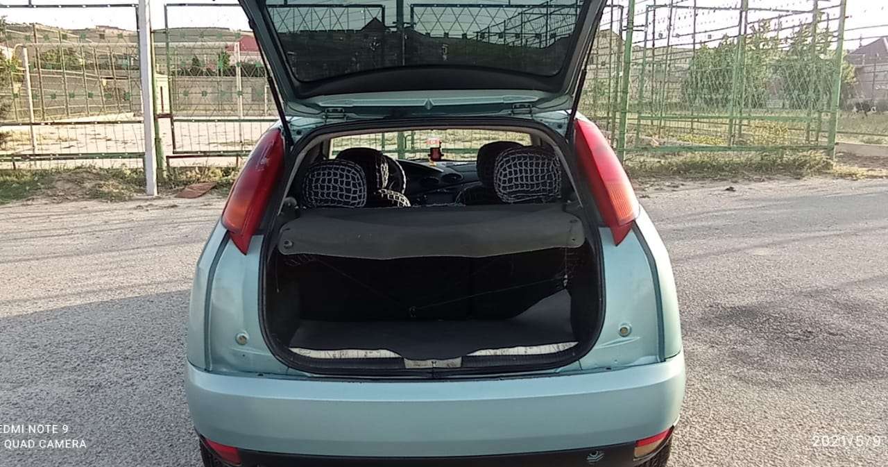 Ford Focus, 1999 il, 1.6 L, 370 000 km