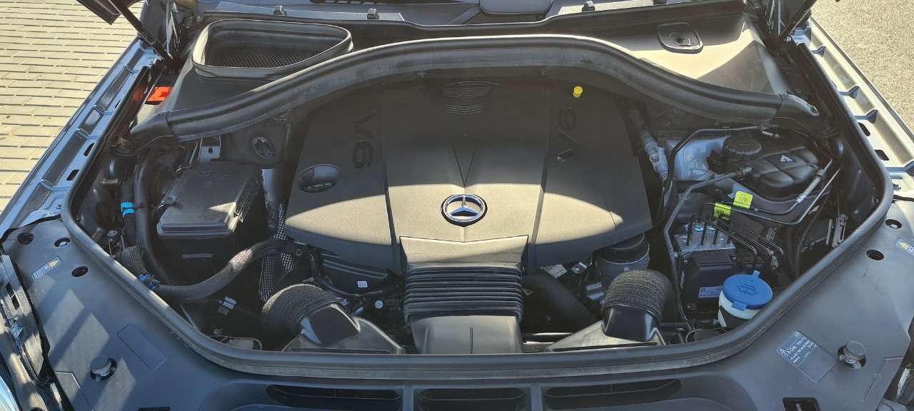 Mercedes GL 350, 2015 il, 3.2 L, 34 000 km