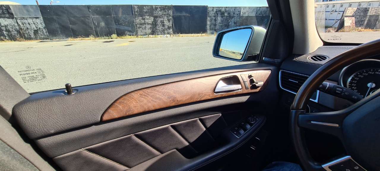 Mercedes GL 350, 2015 il, 3.2 L, 34 000 km