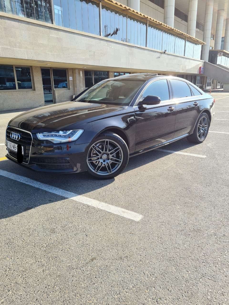 Audi A6, 2014 il, 3.0 L, 80 000 km