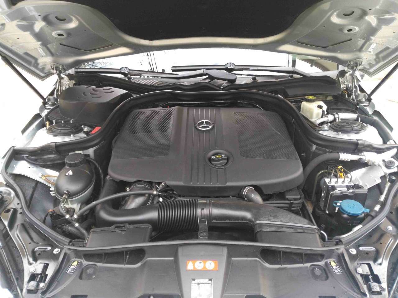 Mercedes E 220, 2011 il, 2.2 L, 60 000 km