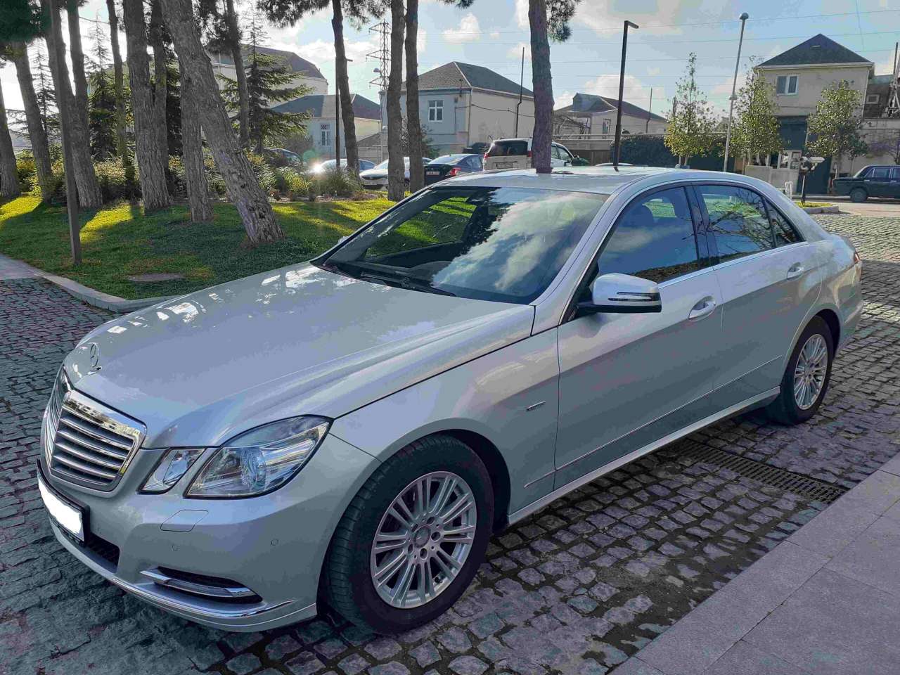 Mercedes E 220, 2011 il, 2.2 L, 60 000 km