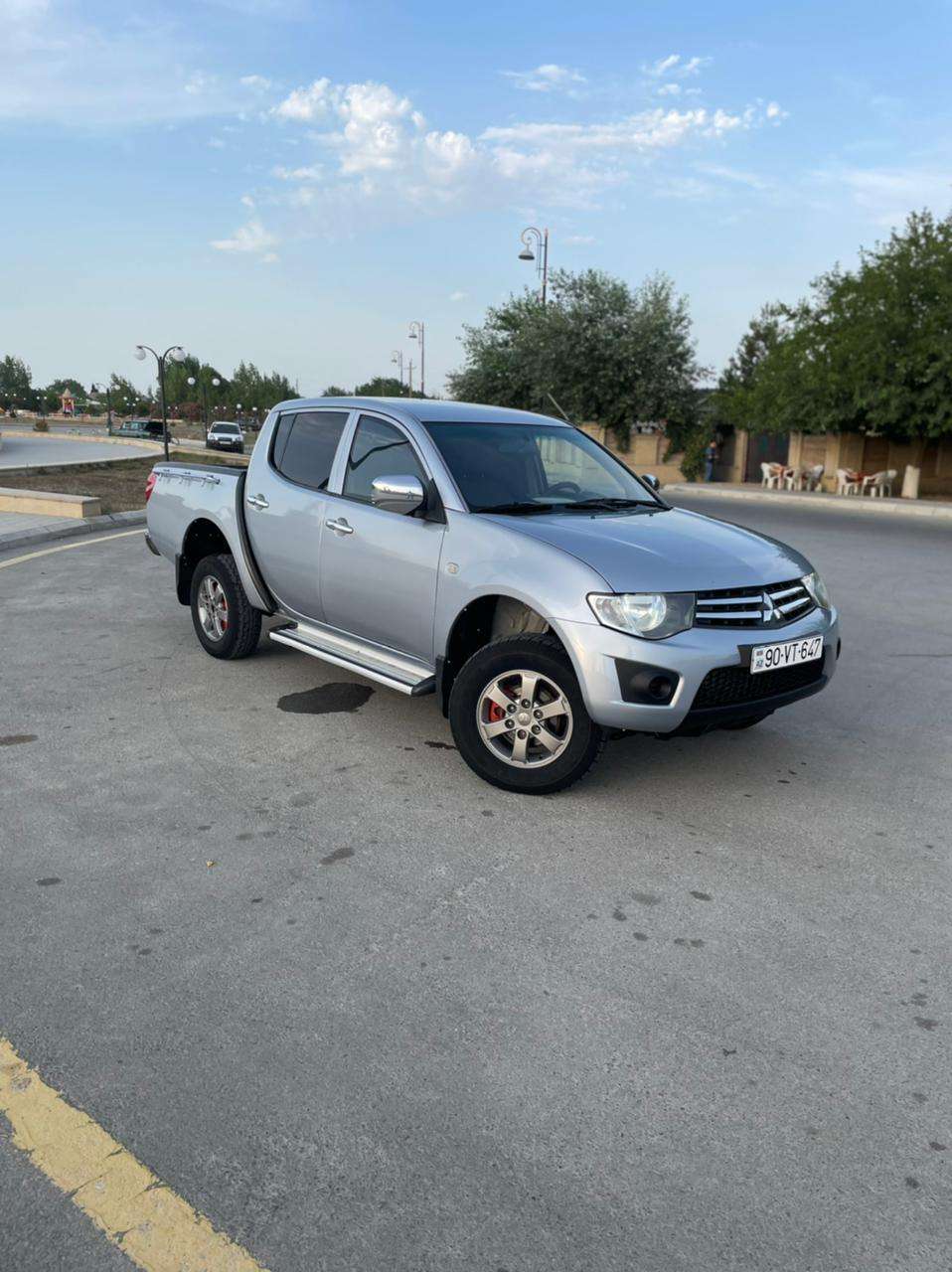 Mitsubishi L200, 2012 il, 2.5 L, 350 000 km