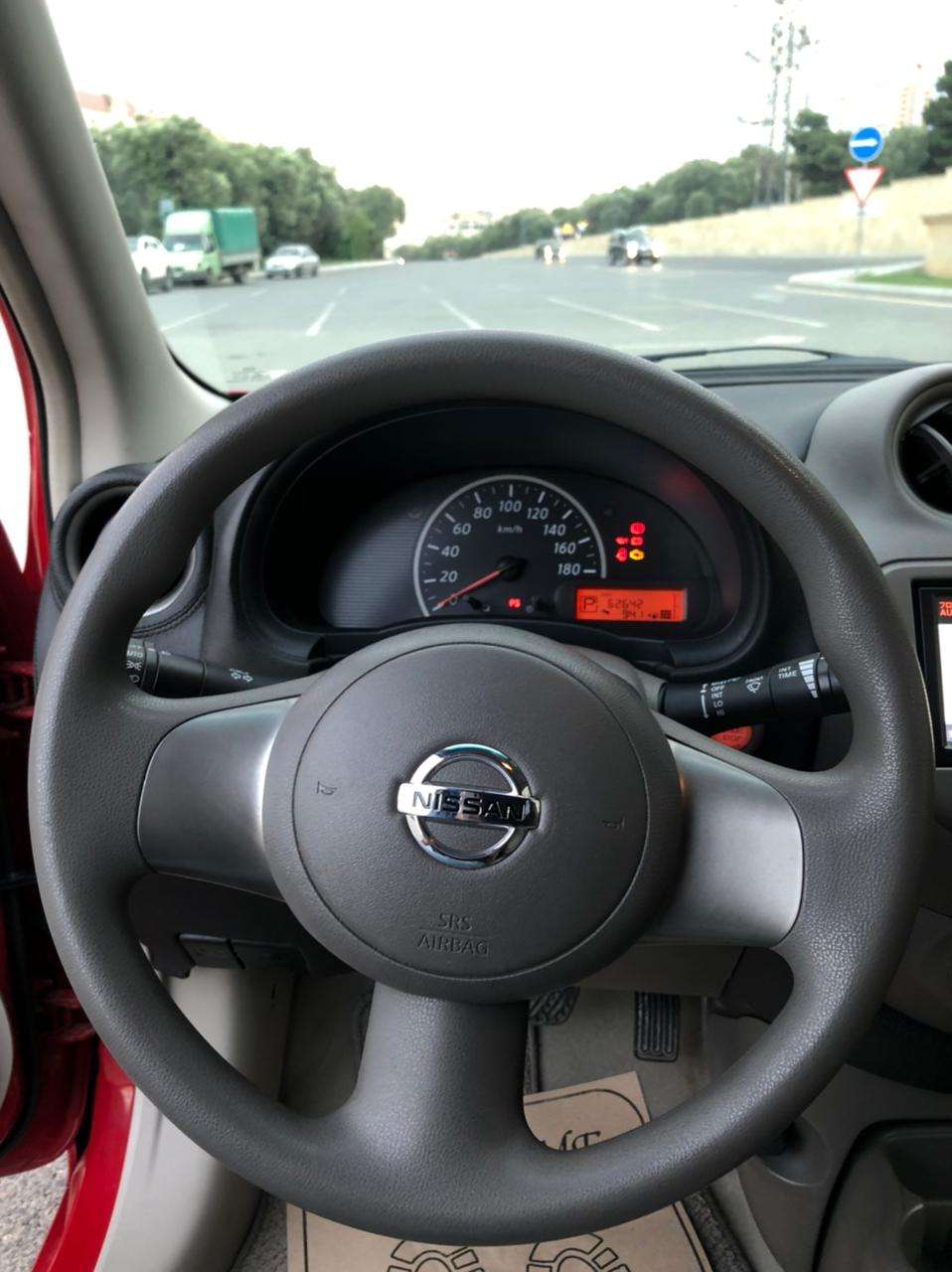 Nissan March, 2011 il, 1.2 L, 62 000 km