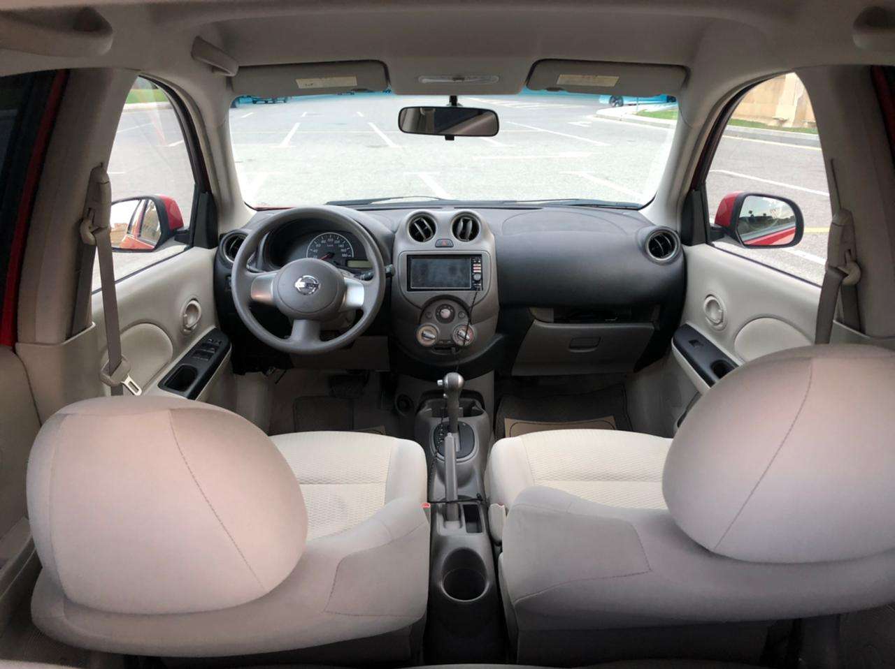 Nissan March, 2011 il, 1.2 L, 62 000 km