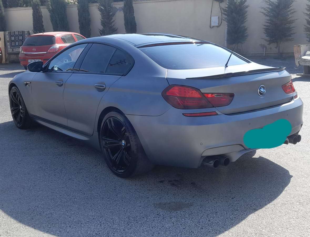 BMW M6, 2013 il, 4.4 L, 80 000 km