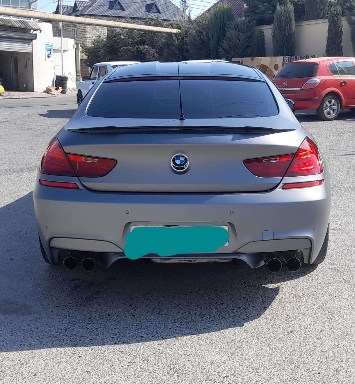BMW M6, 2013 il, 4.4 L, 80 000 km