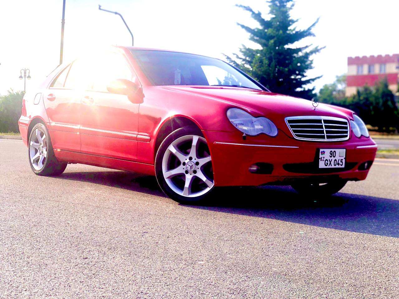 Mercedes C 200, 2003 il, 1.8 L, 311 000 km