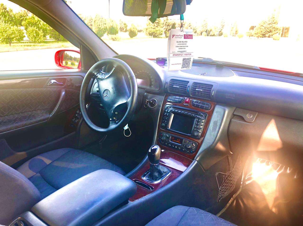 Mercedes C 200, 2003 il, 1.8 L, 311 000 km