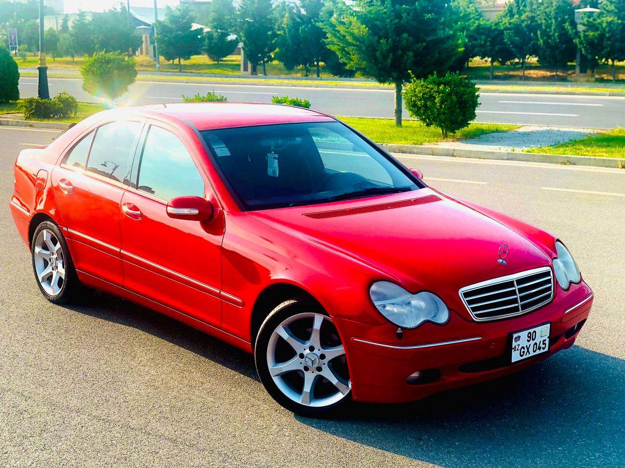 Mercedes C 200, 2003 il, 1.8 L, 311 000 km