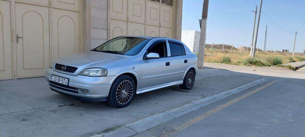 Opel Astra, 1999 il, 1.6 L, 300 000 km