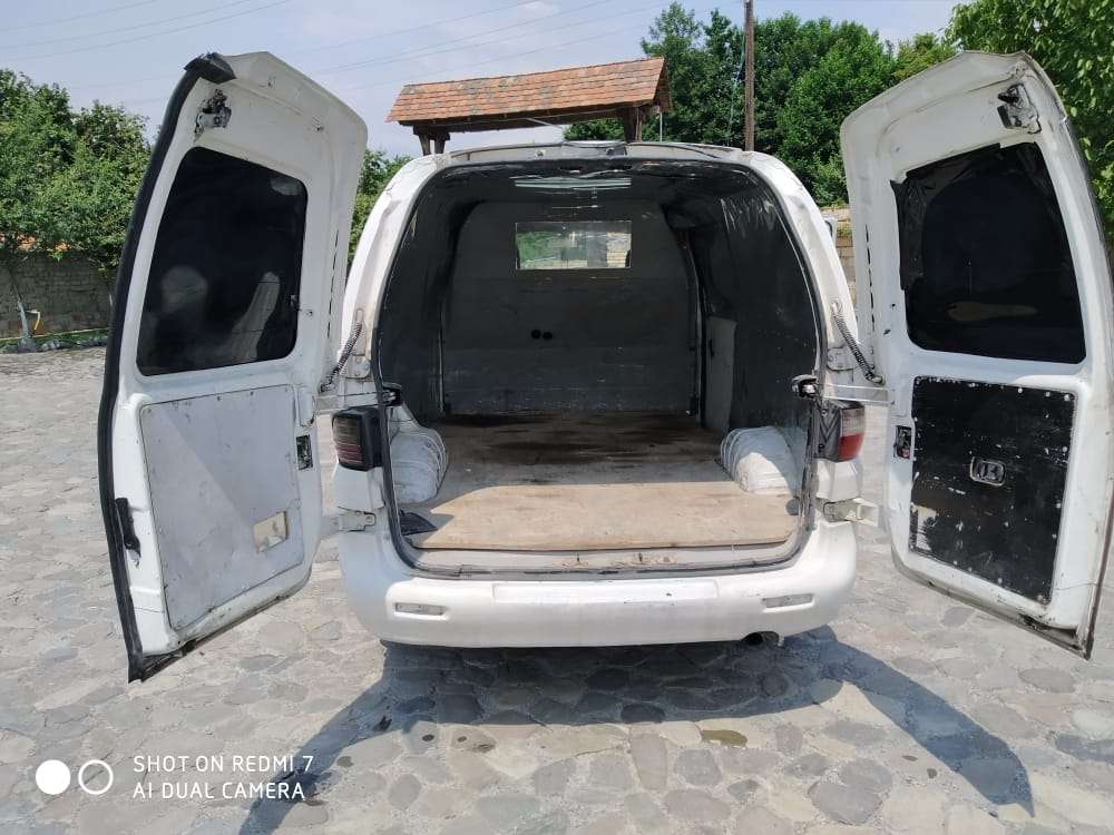 Hyundai H-1, 2005 il, 2.5 L, 300 000 km