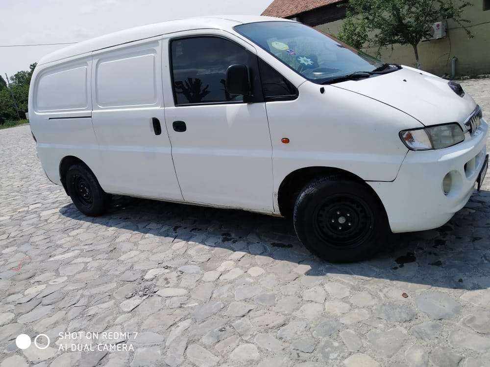 Hyundai H-1, 2005 il, 2.5 L, 300 000 km