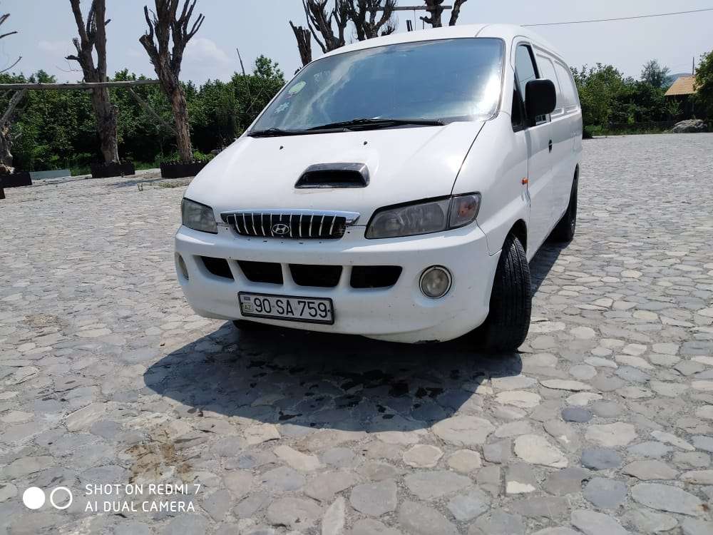 Hyundai H-1, 2005 il, 2.5 L, 300 000 km