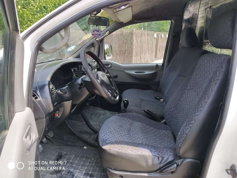Hyundai H-1, 2005 il, 2.5 L, 300 000 km