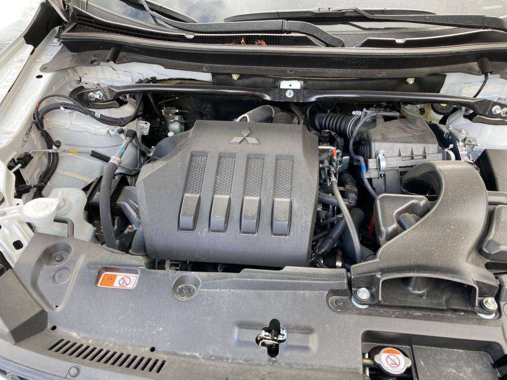 Mitsubishi Eclipse Cross, 2020 il, 1.5 L, 17 000 km