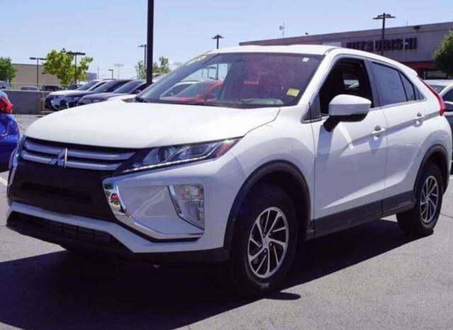 Mitsubishi Eclipse Cross, 2020 il, 1.5 L, 17 000 km