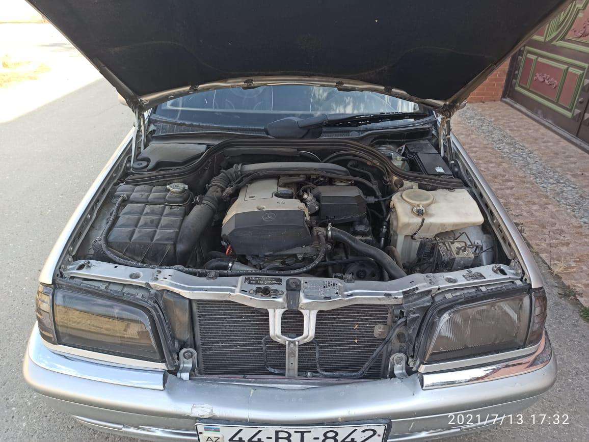 Mercedes C 180, 1997 il, 1.8 L, 391 000 km