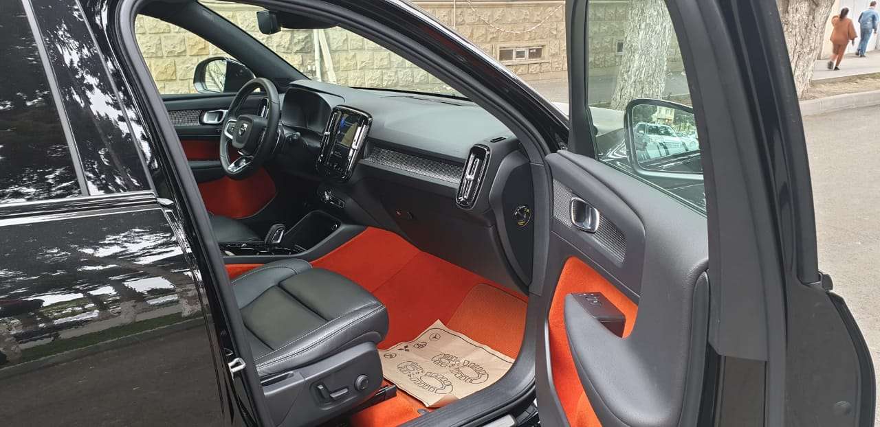 Volvo XC 40, 2019 il, 2.0 L, 25 500 km