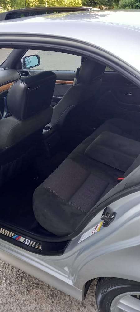 BMW 528, 2000 il, 2.8 L, 251 000 km