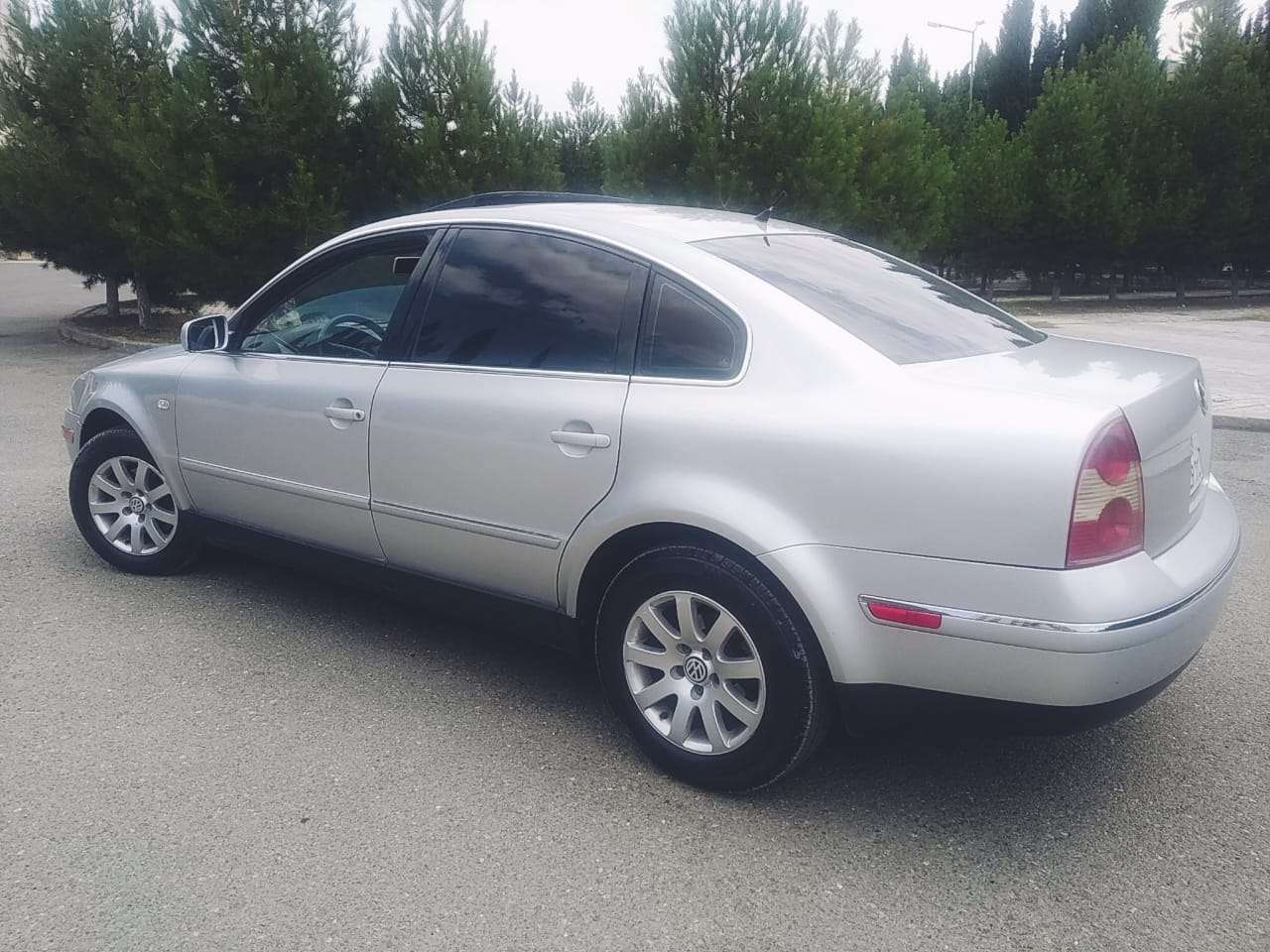 Volkswagen Passat, 2003 il, 1.8 L, 279 000 km