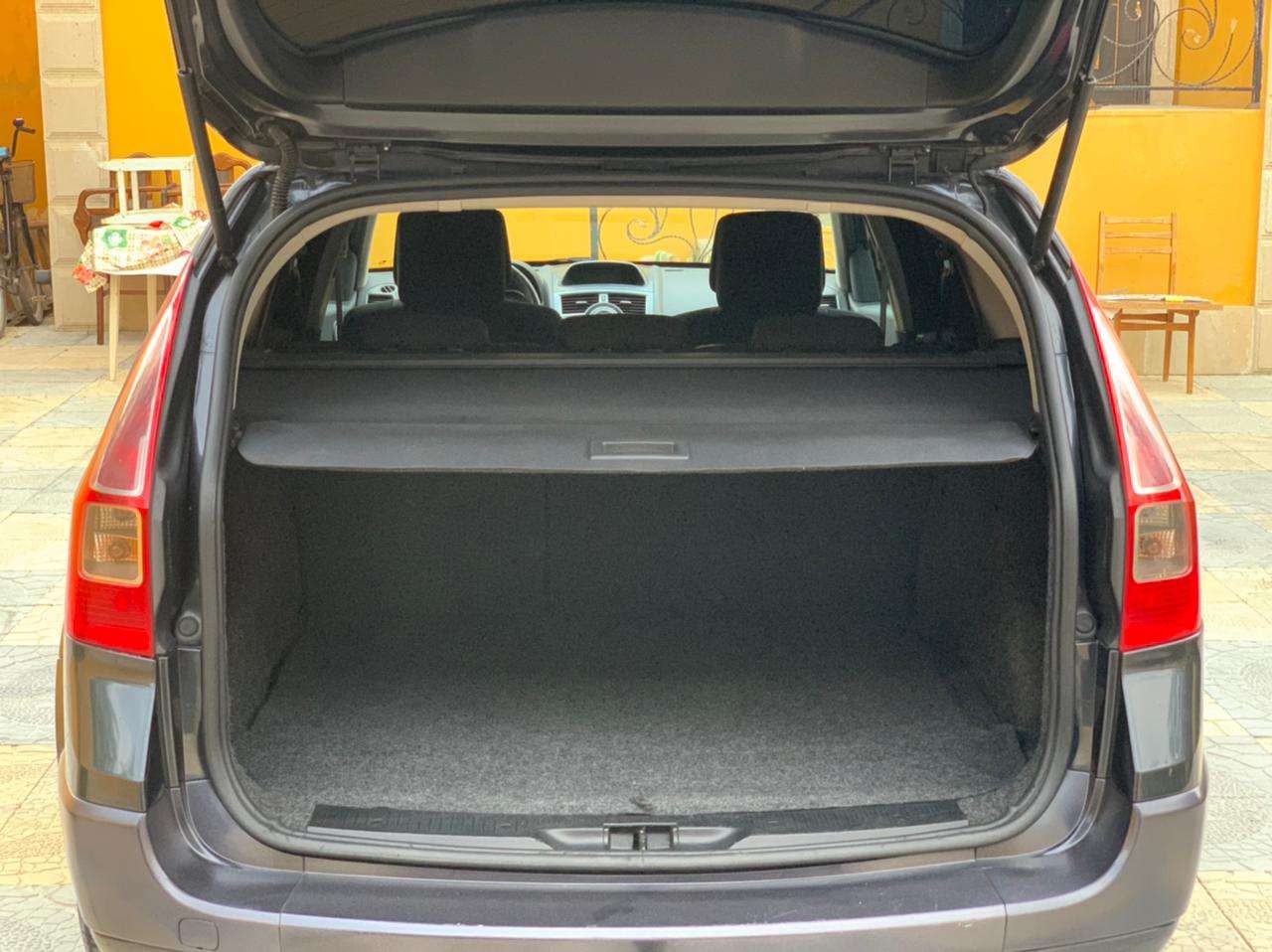 Renault Megane, 2008 il, 1.5 L, 221 000 km