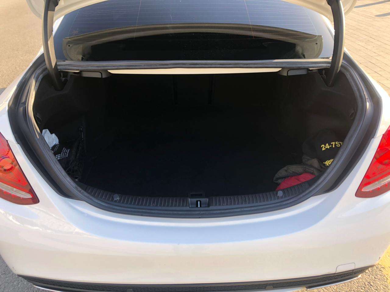 Mercedes C 180, 2015 il, 1.6 L, 118 000 km