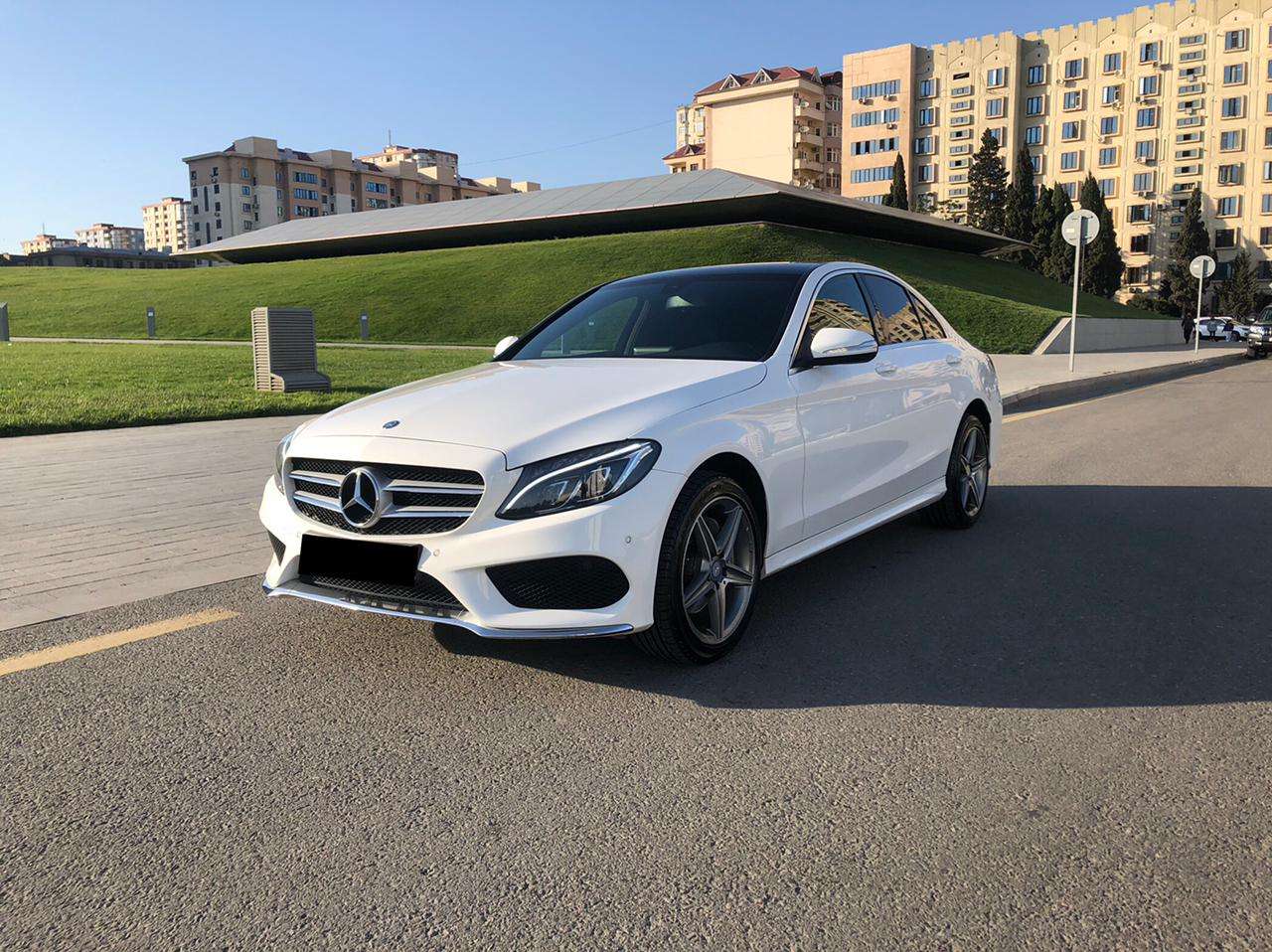 Mercedes C 180, 2015 il, 1.6 L, 118 000 km
