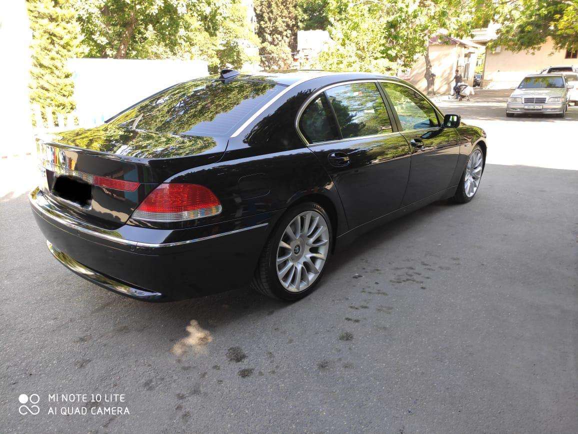 BMW 745, 2004 il, 4.4 L, 321 000 km