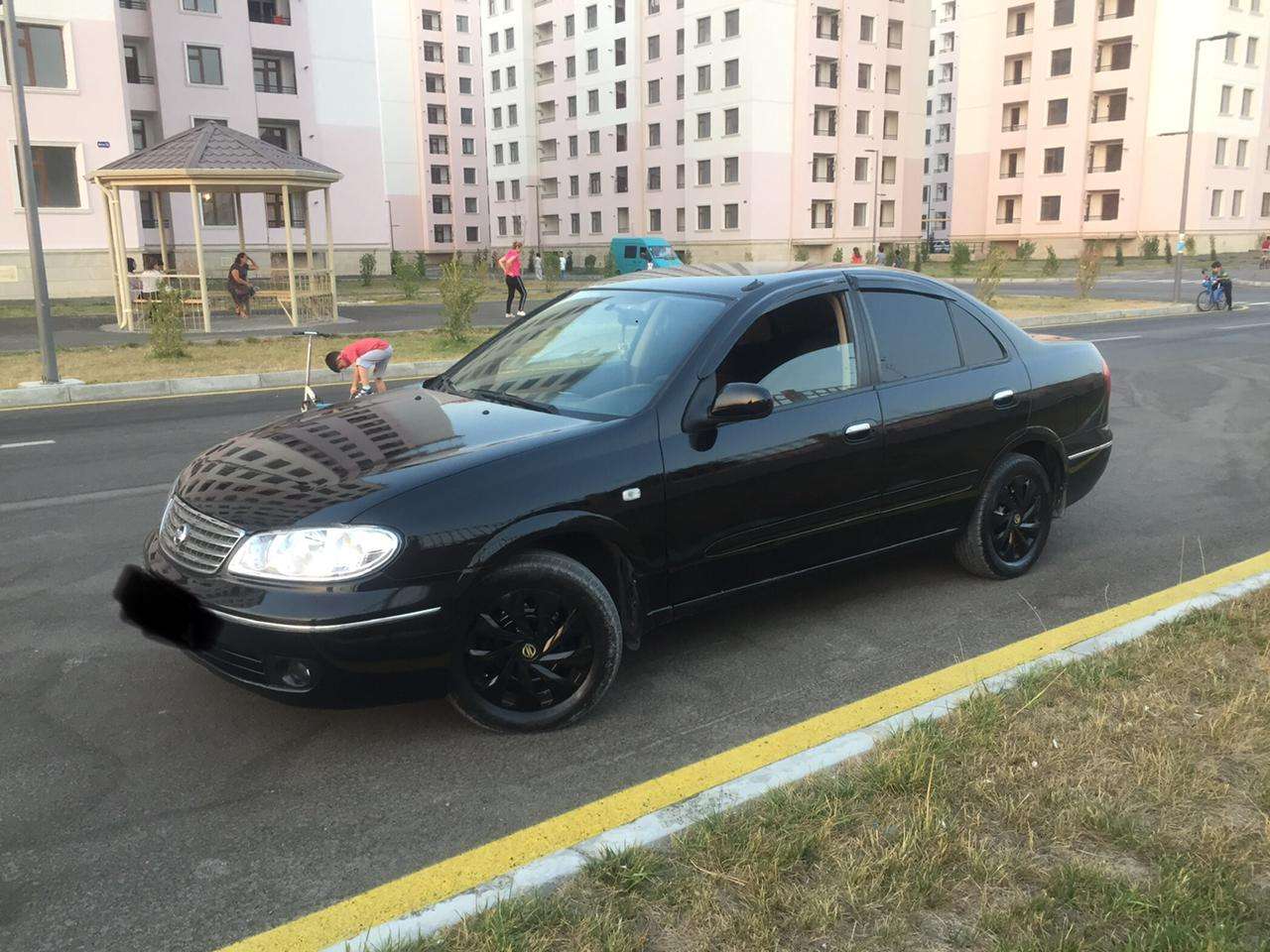 Nissan Sunny, 2008 il, 1.3 L, 355 000 km