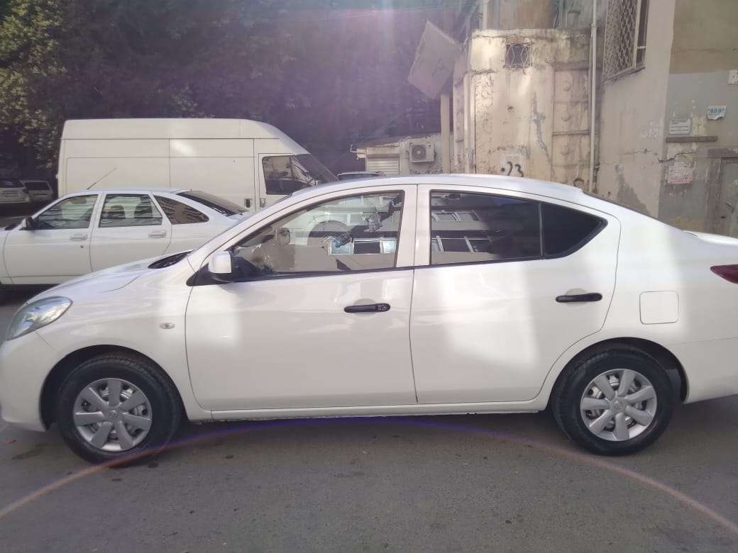 Nissan Sunny, 2012 il, 1.5 L, 221 257 km