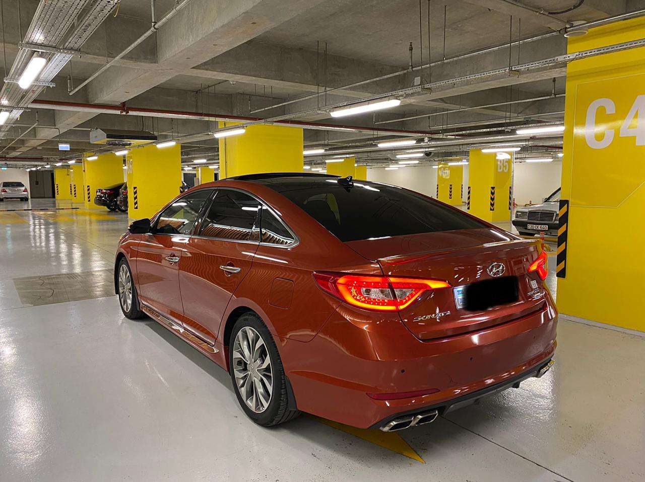Hyundai Sonata, 2015 il, 2.0 L, 75 000 km