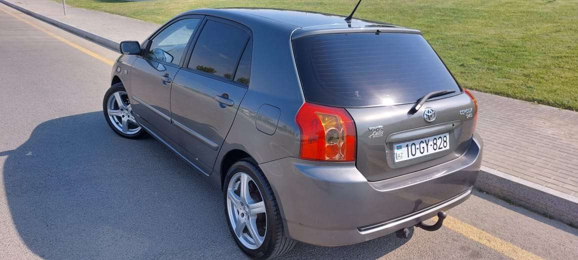 Toyota Corolla, 2005 il, 1.4 L, 149 000 km