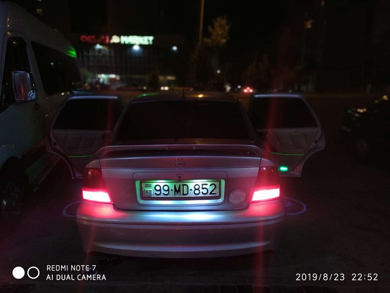 Opel Vectra, 2000 il, 2.5 L, 321 000 km